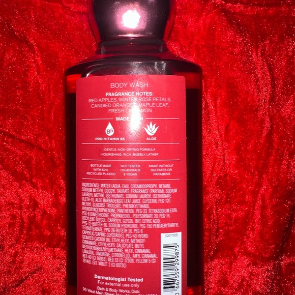 ✨ Bath & Body Works Winter Candy Apple Body Wash – 25th Anniversary Edition ✨ - Picture 3 of 3